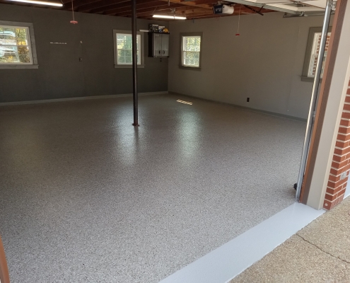 Garage Floor Epoxy Coating Before and After 18