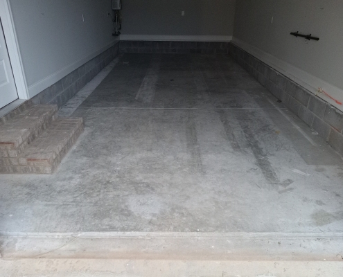 Garage Floor Epoxy Coating Before and After 3