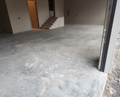 Garage Floor Epoxy Coating Before and After 33