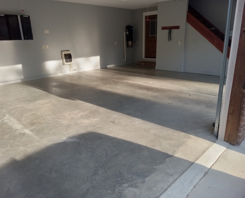 Garage Floor Epoxy Coating Before and After 7